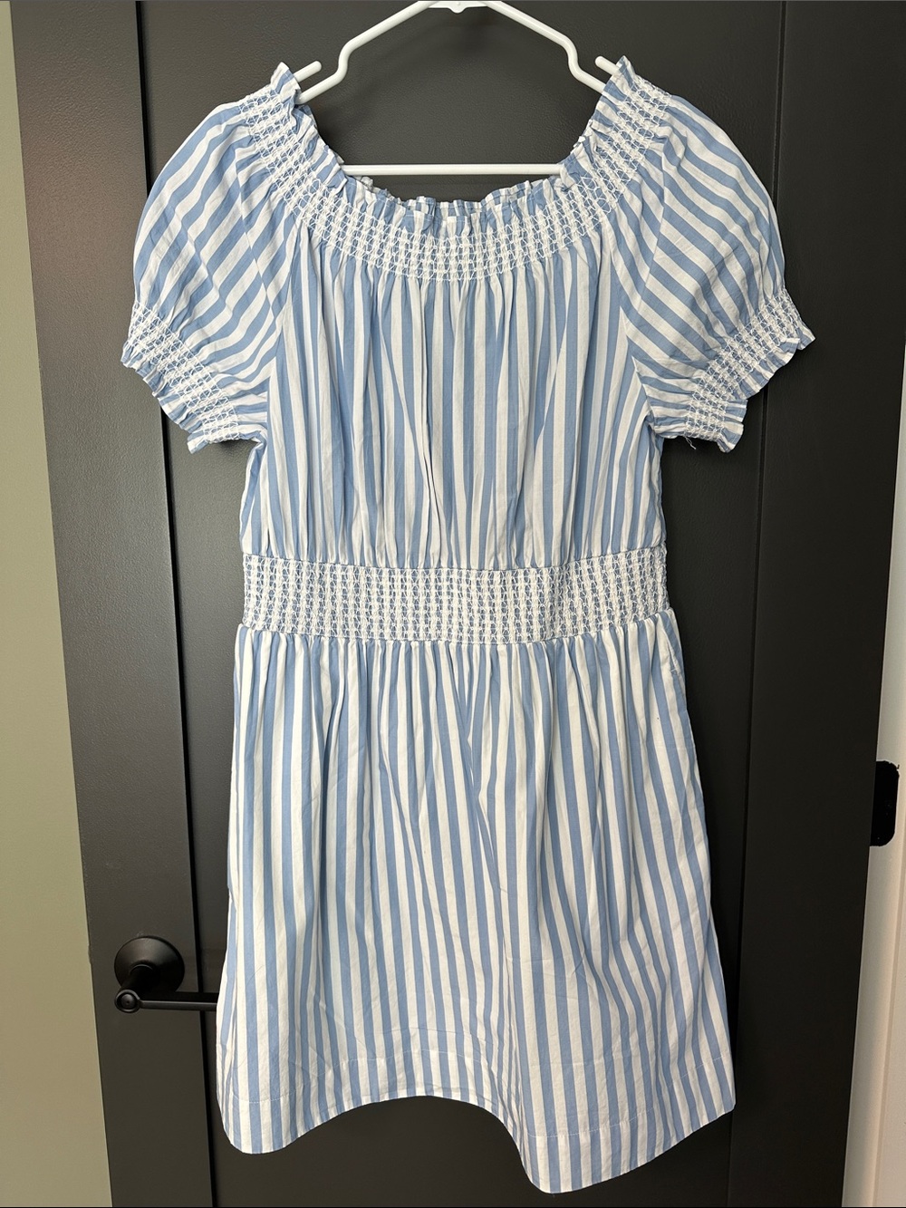 J.Crew Smocked Puff-sleeve Cotton Poplin Dress in Stripe